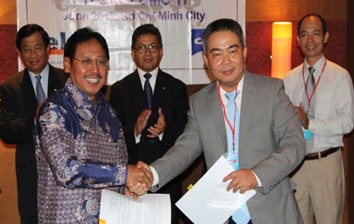 Business Expantion to Vietnam, Telin and CMC Telecom Signed Cooperation Contract