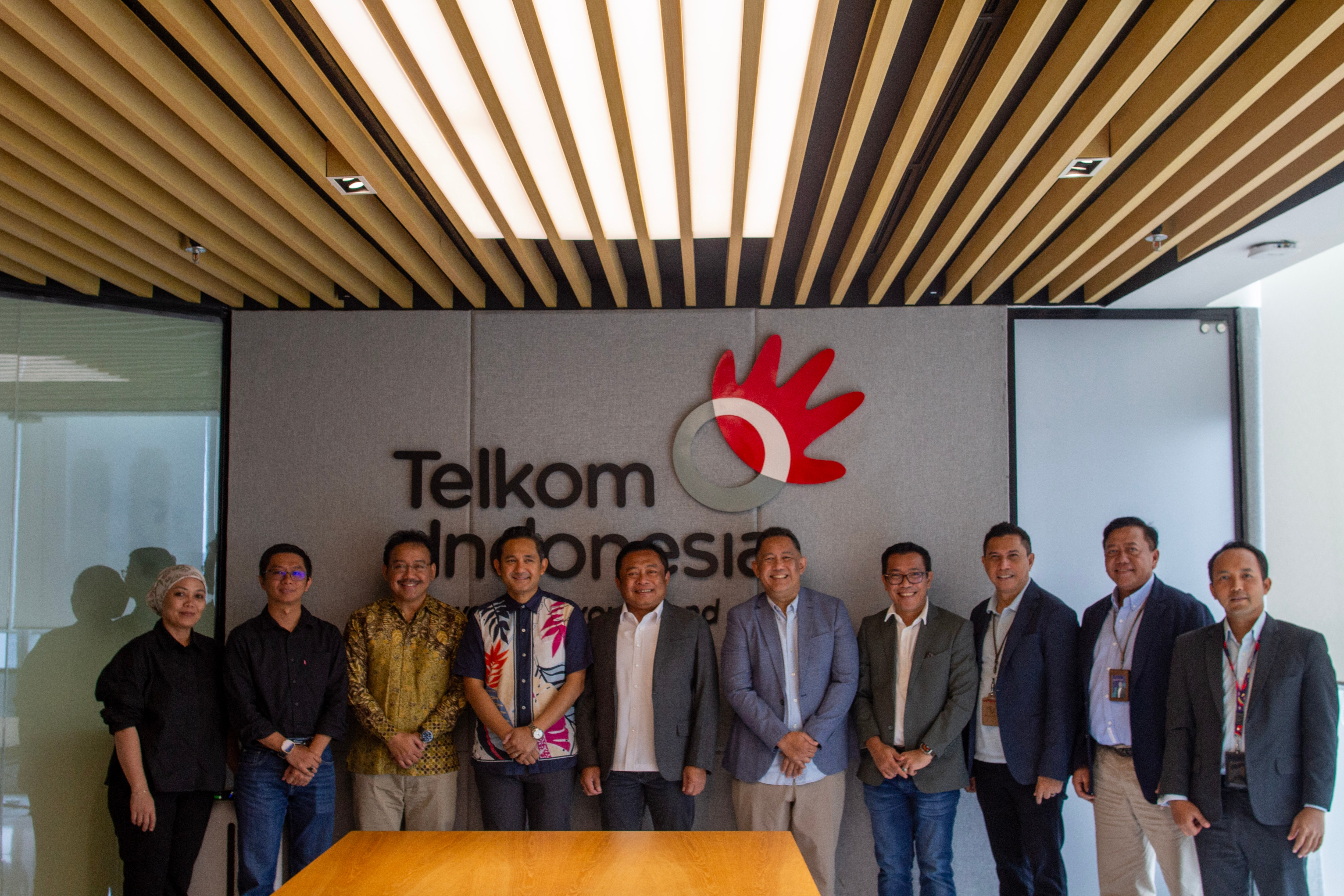 Telkom Group and Subsidiaries Forge Stronger Ties with Telekom Malaysia in Strategic Courtesy Visit